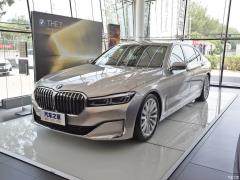 Роскошный набор 730Li для подтяжки лица 2019 года 2019 facelift 730Li luxury set Фото 1 из 43
