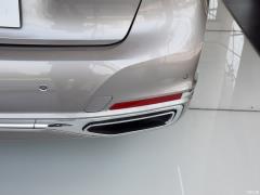 Роскошный набор 730Li для подтяжки лица 2019 года 2019 facelift 730Li luxury set Фото 38 из 43