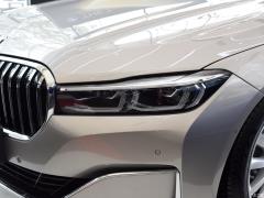 Роскошный набор 730Li для подтяжки лица 2019 года 2019 facelift 730Li luxury set Фото 18 из 43