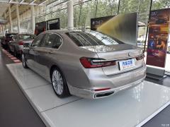 Роскошный набор 730Li для подтяжки лица 2019 года 2019 facelift 730Li luxury set Фото 4 из 43