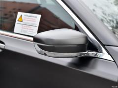 Обновленный спортивный костюм 750Li xDrive V8 M 2019 года 2019 facelifted 750Li xDrive V8 M sports suit Фото 16 из 72