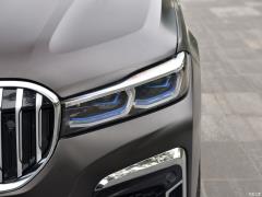 Обновленный спортивный костюм 750Li xDrive V8 M 2019 года 2019 facelifted 750Li xDrive V8 M sports suit Фото 25 из 72