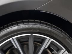 Обновленный спортивный костюм 750Li xDrive V8 M 2019 года 2019 facelifted 750Li xDrive V8 M sports suit Фото 42 из 72