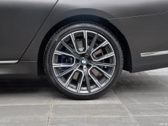 Обновленный спортивный костюм 750Li xDrive V8 M 2019 года 2019 facelifted 750Li xDrive V8 M sports suit Фото 41 из 72