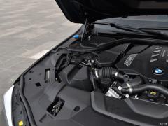 Обновленный спортивный костюм 750Li xDrive V8 M 2019 года 2019 facelifted 750Li xDrive V8 M sports suit Фото 9 из 72