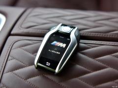 Обновленный спортивный костюм M760Li xDrive V12 2019 года 2019 facelifted M760Li xDrive V12 sports suit Фото 45 из 108