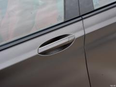 Обновленный спортивный костюм M760Li xDrive V12 2019 года 2019 facelifted M760Li xDrive V12 sports suit Фото 77 из 108