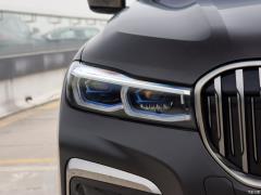 Обновленный спортивный костюм M760Li xDrive V12 2019 года 2019 facelifted M760Li xDrive V12 sports suit Фото 57 из 108