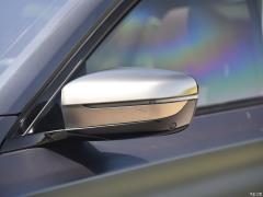 Обновленный спортивный костюм M760Li xDrive V12 2019 года 2019 facelifted M760Li xDrive V12 sports suit Фото 18 из 108