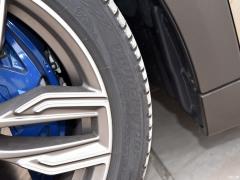 Обновленный спортивный костюм M760Li xDrive V12 2019 года 2019 facelifted M760Li xDrive V12 sports suit Фото 73 из 108