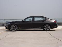 Обновленный спортивный костюм M760Li xDrive V12 2019 года 2019 facelifted M760Li xDrive V12 sports suit Фото 11 из 108