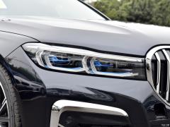 Эксклюзивный спортивный костюм M 740Li с подтяжкой лица 2019 года 2019 facelift 740Li exclusive M sports suit Фото 83 из 200