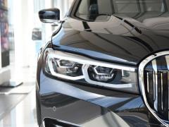 Роскошный набор 730Li для подтяжки лица 2019 года 2019 facelift 730Li luxury set Фото 28 из 200