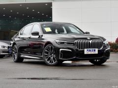 Эксклюзивный спортивный костюм M 740Li с подтяжкой лица 2019 года 2019 facelift 740Li exclusive M sports suit Фото 9 из 200