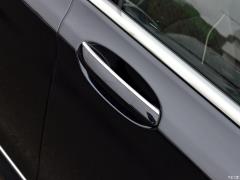 Эксклюзивный спортивный костюм M 740Li с подтяжкой лица 2019 года 2019 facelift 740Li exclusive M sports suit Фото 100 из 200