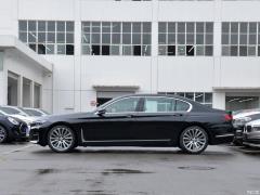 2019 фейслифтинг 740Li - лидирующий роскошный пакет 2019 facelift 740Li leading luxury package Фото 17 из 200