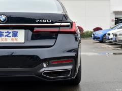 Эксклюзивный спортивный костюм M 740Li с подтяжкой лица 2019 года 2019 facelift 740Li exclusive M sports suit Фото 124 из 200