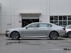 Обновленный спортивный костюм 730Li M 2019 года 2019 facelifted 730Li M sports suit Фото 4 из 72