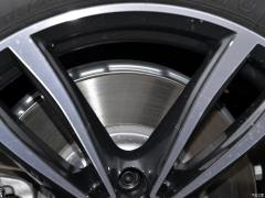 Обновленный спортивный костюм 730Li M 2019 года 2019 facelifted 730Li M sports suit Фото 51 из 72