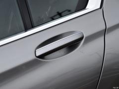 Обновленный спортивный костюм 730Li M 2019 года 2019 facelifted 730Li M sports suit Фото 38 из 72
