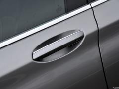 Обновленный спортивный костюм 730Li M 2019 года 2019 facelifted 730Li M sports suit Фото 37 из 72