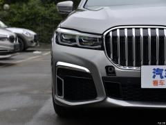 Обновленный спортивный костюм 730Li M 2019 года 2019 facelifted 730Li M sports suit Фото 19 из 72