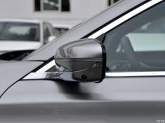 Обновленный спортивный костюм 730Li M 2019 года 2019 facelifted 730Li M sports suit Фото 33 из 72