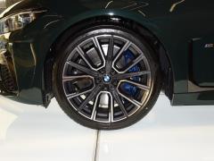 Обновленный спортивный костюм 740Li xDrive Executive M 2019 года 2019 facelifted 740Li xDrive executive M sports suit Фото 25 из 54