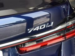 Обновленный спортивный костюм 740Li xDrive Executive M 2019 года 2019 facelifted 740Li xDrive executive M sports suit Фото 43 из 50