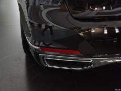Фейслифтинг 750Li xDrive V8 2019 года в роскошном пакете 2019 facelift 750Li xDrive V8 luxury package Фото 38 из 89