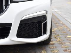 Обновленный спортивный костюм 750Li xDrive V8 M 2019 года 2019 facelifted 750Li xDrive V8 M sports suit Фото 32 из 81