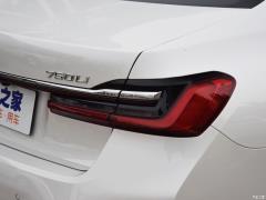 Обновленный спортивный костюм 750Li xDrive V8 M 2019 года 2019 facelifted 750Li xDrive V8 M sports suit Фото 72 из 81