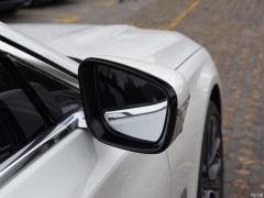 Обновленный спортивный костюм 750Li xDrive V8 M 2019 года 2019 facelifted 750Li xDrive V8 M sports suit Фото 17 из 81