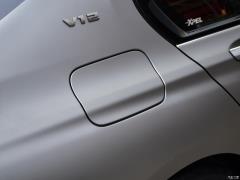 Обновленный спортивный костюм M760Li xDrive V12 2019 года 2019 facelifted M760Li xDrive V12 sports suit Фото 67 из 74