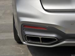 Обновленный спортивный костюм M760Li xDrive V12 2019 года 2019 facelifted M760Li xDrive V12 sports suit Фото 56 из 74