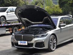 Обновленный спортивный костюм M760Li xDrive V12 2019 года 2019 facelifted M760Li xDrive V12 sports suit Фото 8 из 74