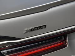 Обновленный спортивный костюм M760Li xDrive V12 2019 года 2019 facelifted M760Li xDrive V12 sports suit Фото 57 из 74