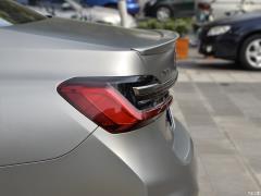 Обновленный спортивный костюм M760Li xDrive V12 2019 года 2019 facelifted M760Li xDrive V12 sports suit Фото 51 из 74