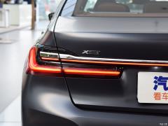 Фейслифтинг 750Li xDrive V8 2019 года в роскошном пакете 2019 facelift 750Li xDrive V8 luxury package Фото 37 из 45