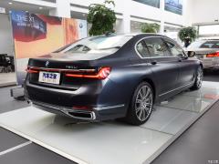 Фейслифтинг 750Li xDrive V8 2019 года в роскошном пакете 2019 facelift 750Li xDrive V8 luxury package Фото 6 из 45