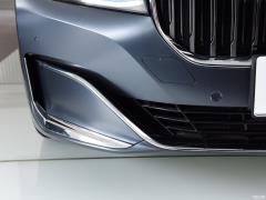 Фейслифтинг 750Li xDrive V8 2019 года в роскошном пакете 2019 facelift 750Li xDrive V8 luxury package Фото 13 из 45
