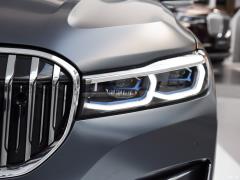 Фейслифтинг 750Li xDrive V8 2019 года в роскошном пакете 2019 facelift 750Li xDrive V8 luxury package Фото 15 из 45