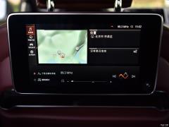 Обновленный спортивный костюм M760Li xDrive V12 2019 года 2019 facelifted M760Li xDrive V12 sports suit Фото 43 из 46