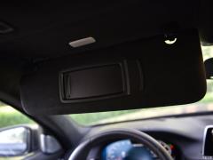 Обновленный спортивный костюм M760Li xDrive V12 2019 года 2019 facelifted M760Li xDrive V12 sports suit Фото 44 из 46