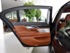 Фейслифтинг 750Li xDrive V8 2019 года в роскошном пакете 2019 facelift 750Li xDrive V8 luxury package Фото 55 из 75