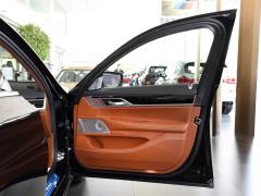 Фейслифтинг 750Li xDrive V8 2019 года в роскошном пакете 2019 facelift 750Li xDrive V8 luxury package Фото 66 из 75