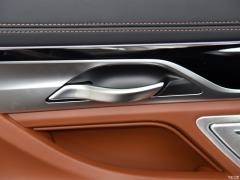 Фейслифтинг 750Li xDrive V8 2019 года в роскошном пакете 2019 facelift 750Li xDrive V8 luxury package Фото 56 из 75