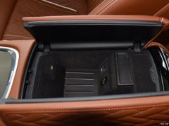 Фейслифтинг 750Li xDrive V8 2019 года в роскошном пакете 2019 facelift 750Li xDrive V8 luxury package Фото 53 из 75