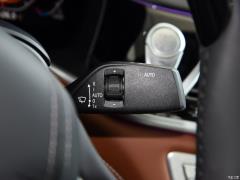 Фейслифтинг 750Li xDrive V8 2019 года в роскошном пакете 2019 facelift 750Li xDrive V8 luxury package Фото 17 из 75
