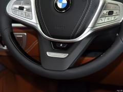 Фейслифтинг 750Li xDrive V8 2019 года в роскошном пакете 2019 facelift 750Li xDrive V8 luxury package Фото 14 из 75